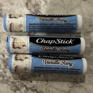 Chapstick Vanilla Icing Bundle 3 tubes NEW